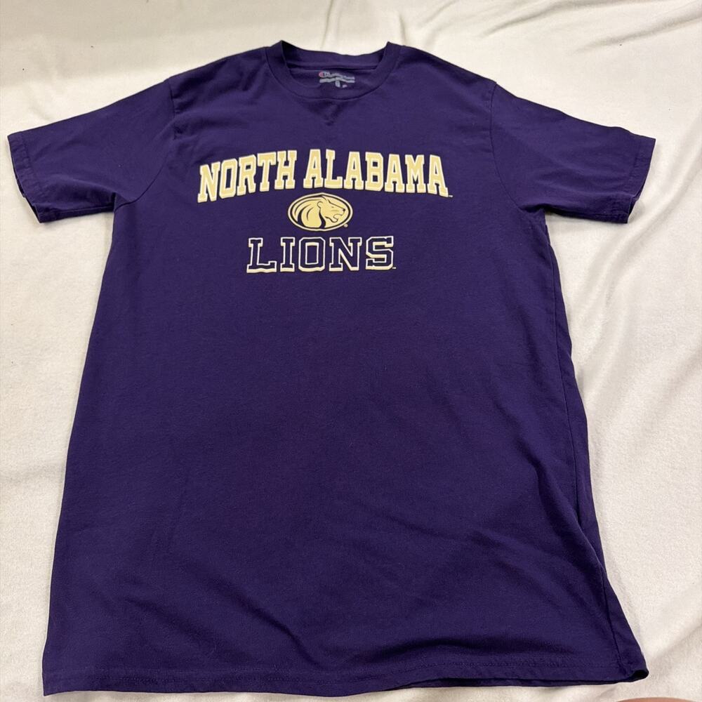 UNA North Alabama Graphic Print champion medium College T Shirt Purple